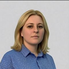 Назарова Елена